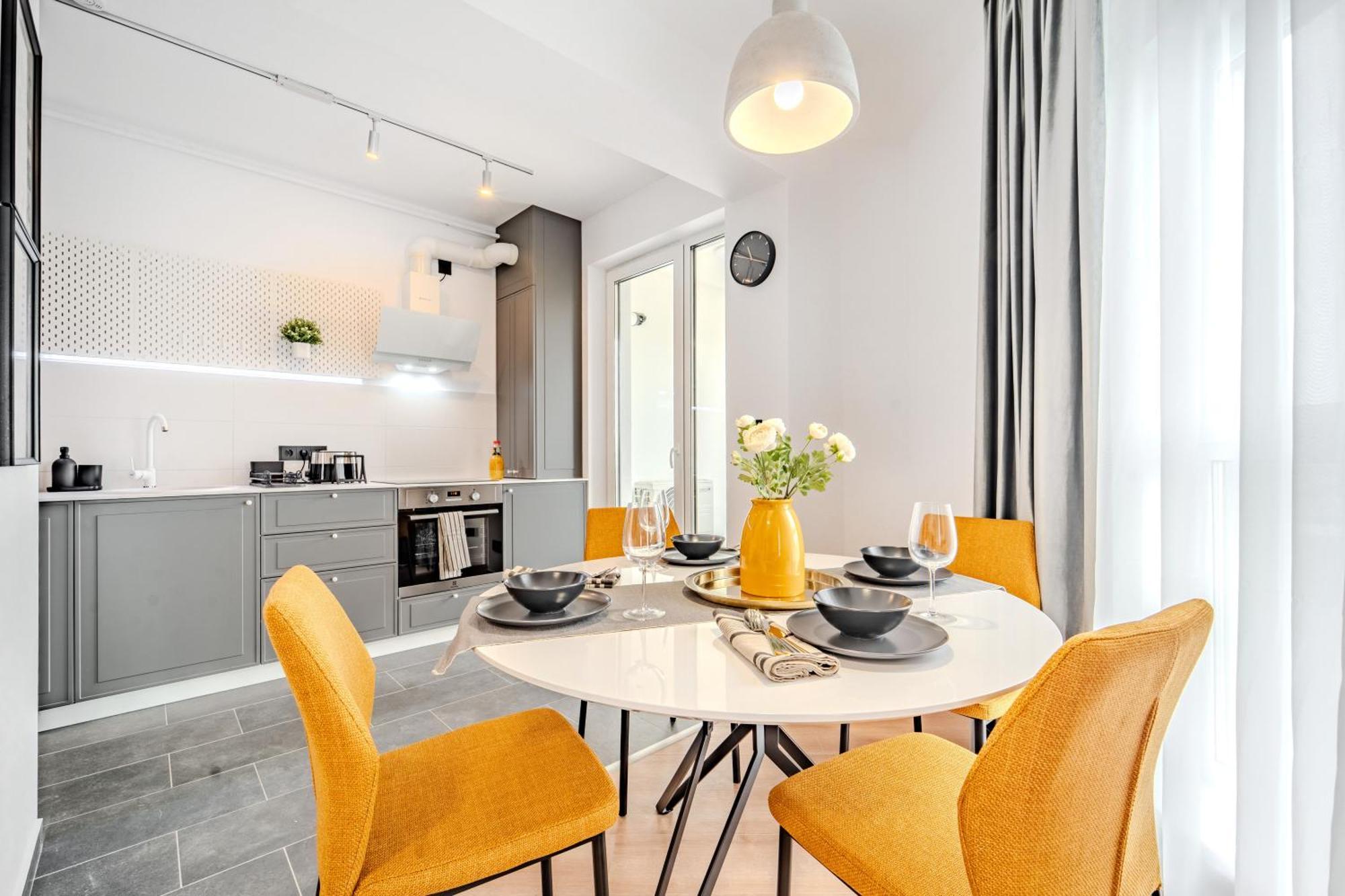 Smart Home - Gloria Apartment Avenue - By Openhouse Timisoara Exterior photo